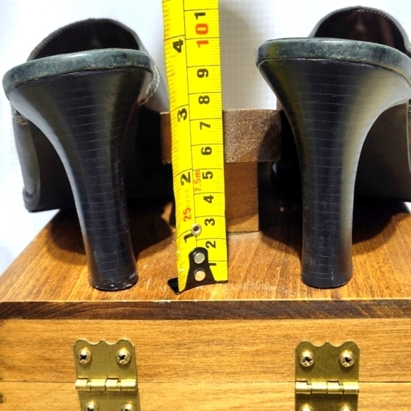 MIXIT Black Leather Heeled Clogs (9.5) - Picture 12 of 12